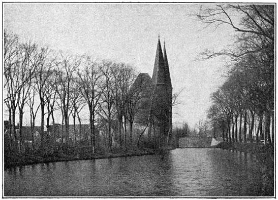 De voorzijde der Nobelpoort te Zieriksee.