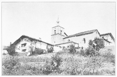 Lámina 47. BELUNZA Vista general de la iglesia. (Fot. L. E.) Lámina 47. BELUNZA Vista general de la iglesia. (Fot. L. E.)